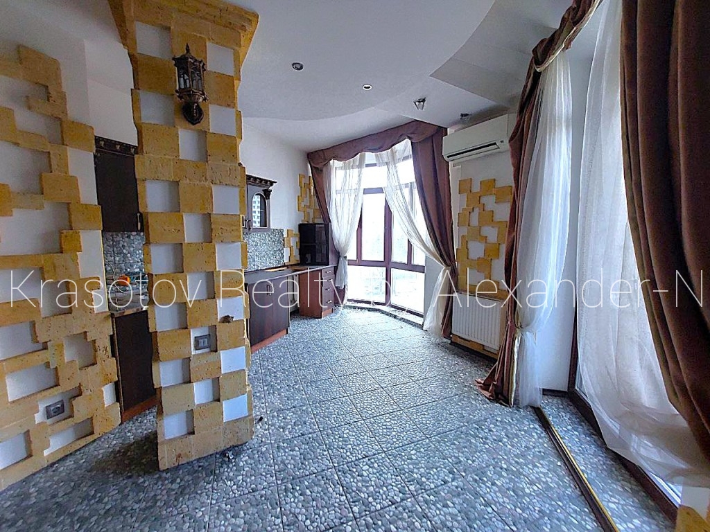 продажа трехкомнатной квартиры номер A-173728 в Приморском районе, фото номер 27